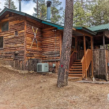 Cozy Woods Cabin